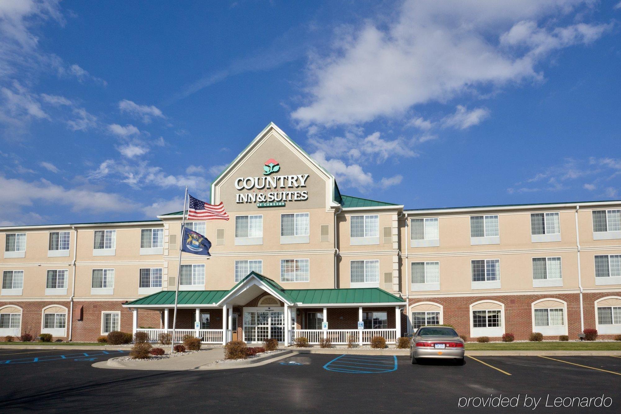 Country Inn & Suites By Radisson, Big Rapids, Mi מראה חיצוני תמונה